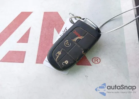 2020 Jeep Compass Latitude Fwd z USA, uszkodzony, nr VIN 3C4NJCBB1LT176954